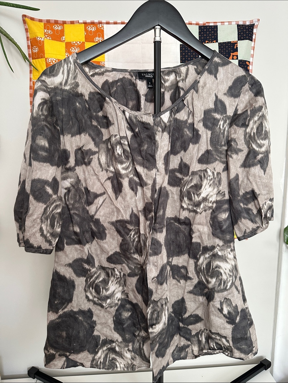 Talbots Women’s Gray and Black Floral Short-Sleeve Blouse